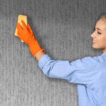 تمیز کردن کاغذ دیواری : با تمام لکه‌ها و گرد و غبارها خداحافظی کنید